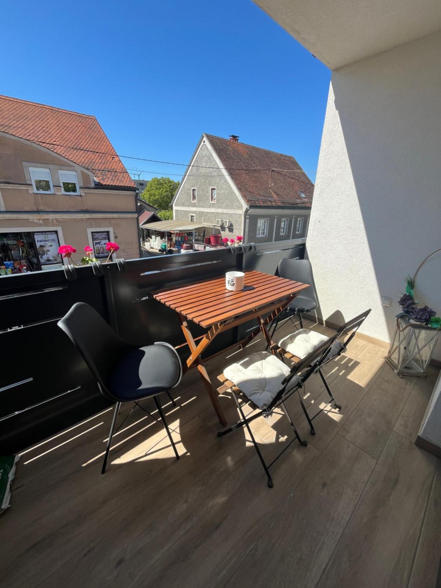 Apartman Sandra Nova Gradiska Exteriér fotografie