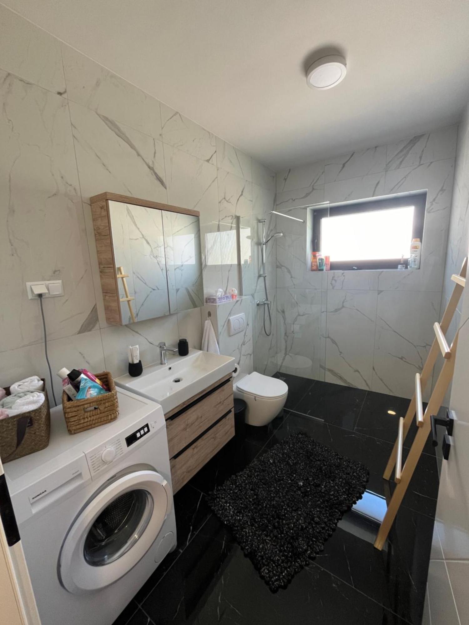 Apartman Sandra Nova Gradiska Exteriér fotografie